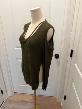 miami Olive Cutout V-Neck Cold-Shoulder Sweater